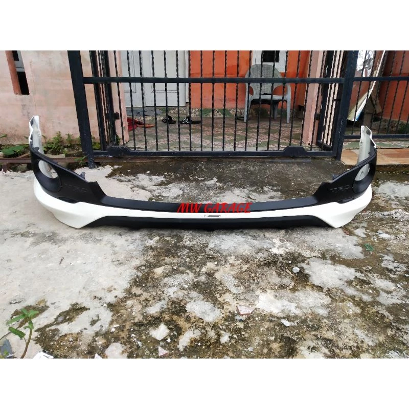 Bodykit depan Fortuner TRD 2014 2015 Original set Diffuser View 2