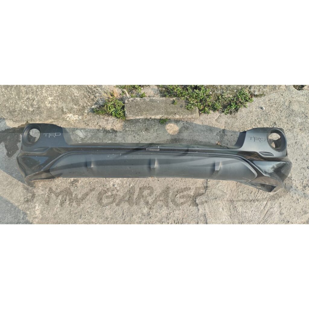 Bodykit depan Fortuner TRD 2014 2015 Original set Diffuser View 4