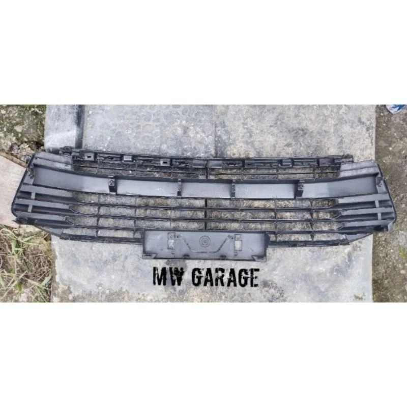 Ram Grill bawah Innova Reborn 2016-2020 Original View 2