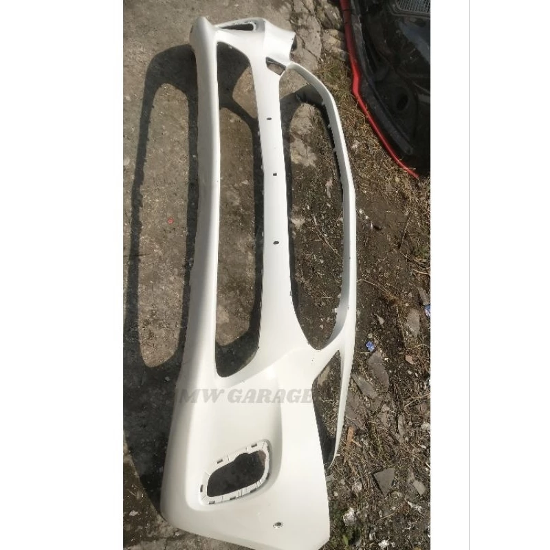 Bumper depan Mercedes A Class W177 Original 2015 2016 2017 View 3