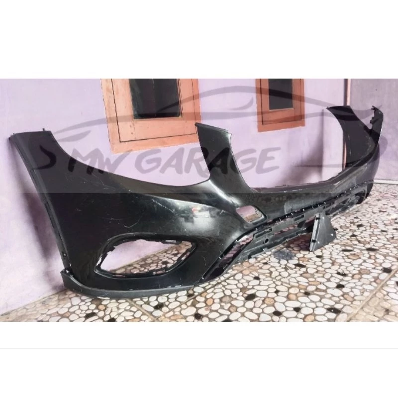 Bumper depan Mercedes GLC 300 Original 2016 2017 2018 View 2