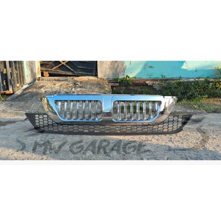 Grill Honda CRV 2006 2007 2008 BMW Style View 2