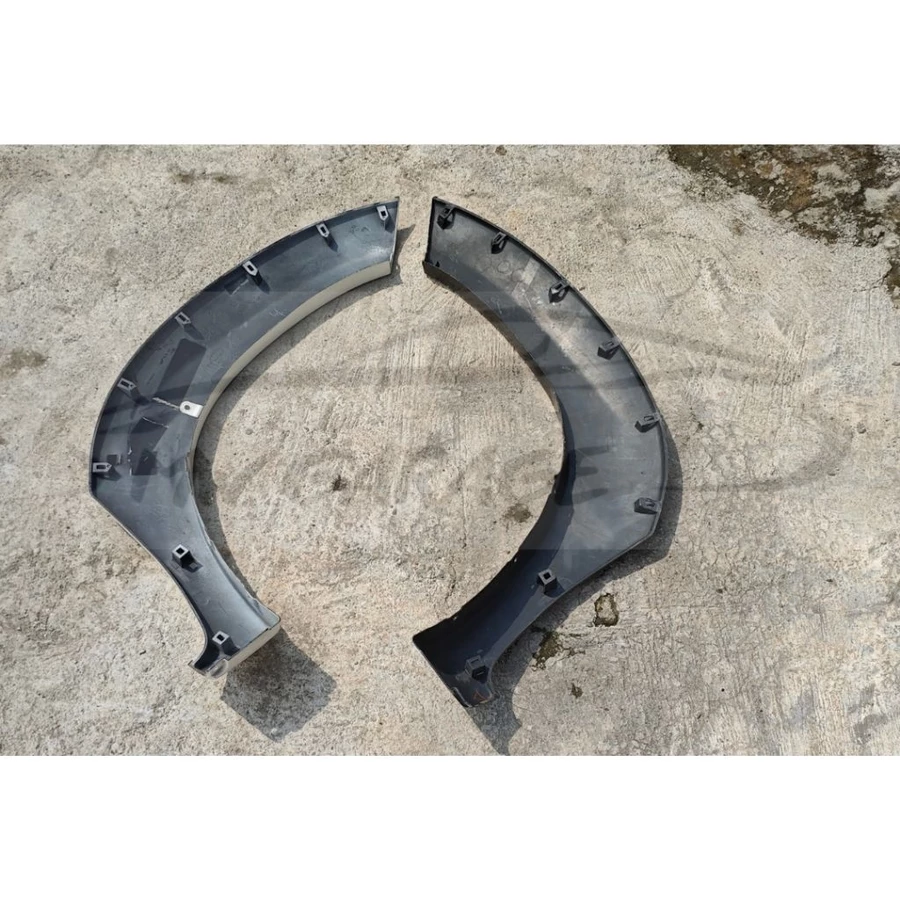 Over fender depan Fortuner 2012 2013 2014 2015 Original View 4