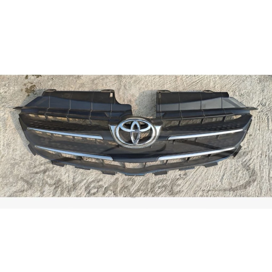 Grill Avanza Type S 2009 2010 2011 Original